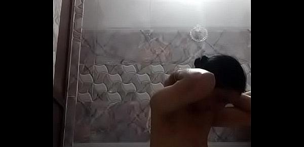  Horny Indian Milf Bathing Selfie video shared with SSX fans